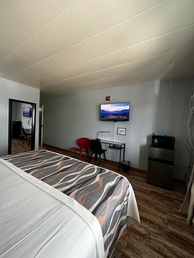 Valued Stay Aloha Мадисън Екстериор снимка